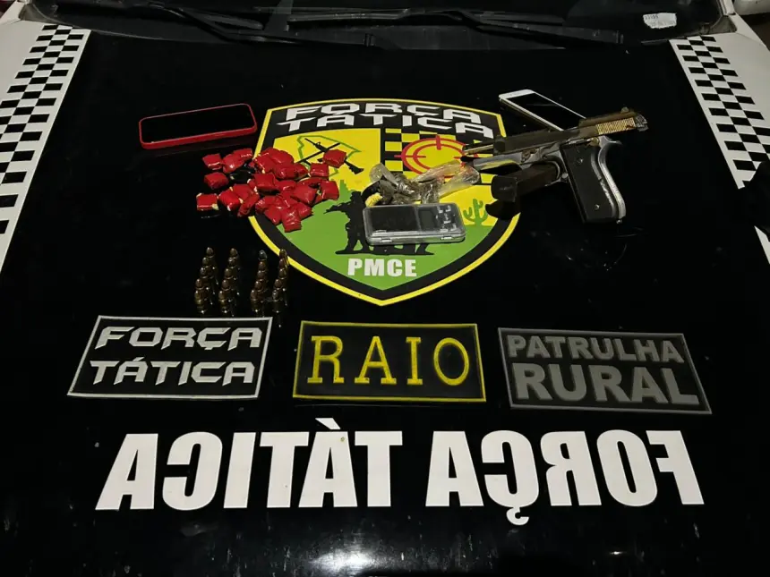 Confronto termina com suspeito morto e apreensão de armas e drogas na cidade