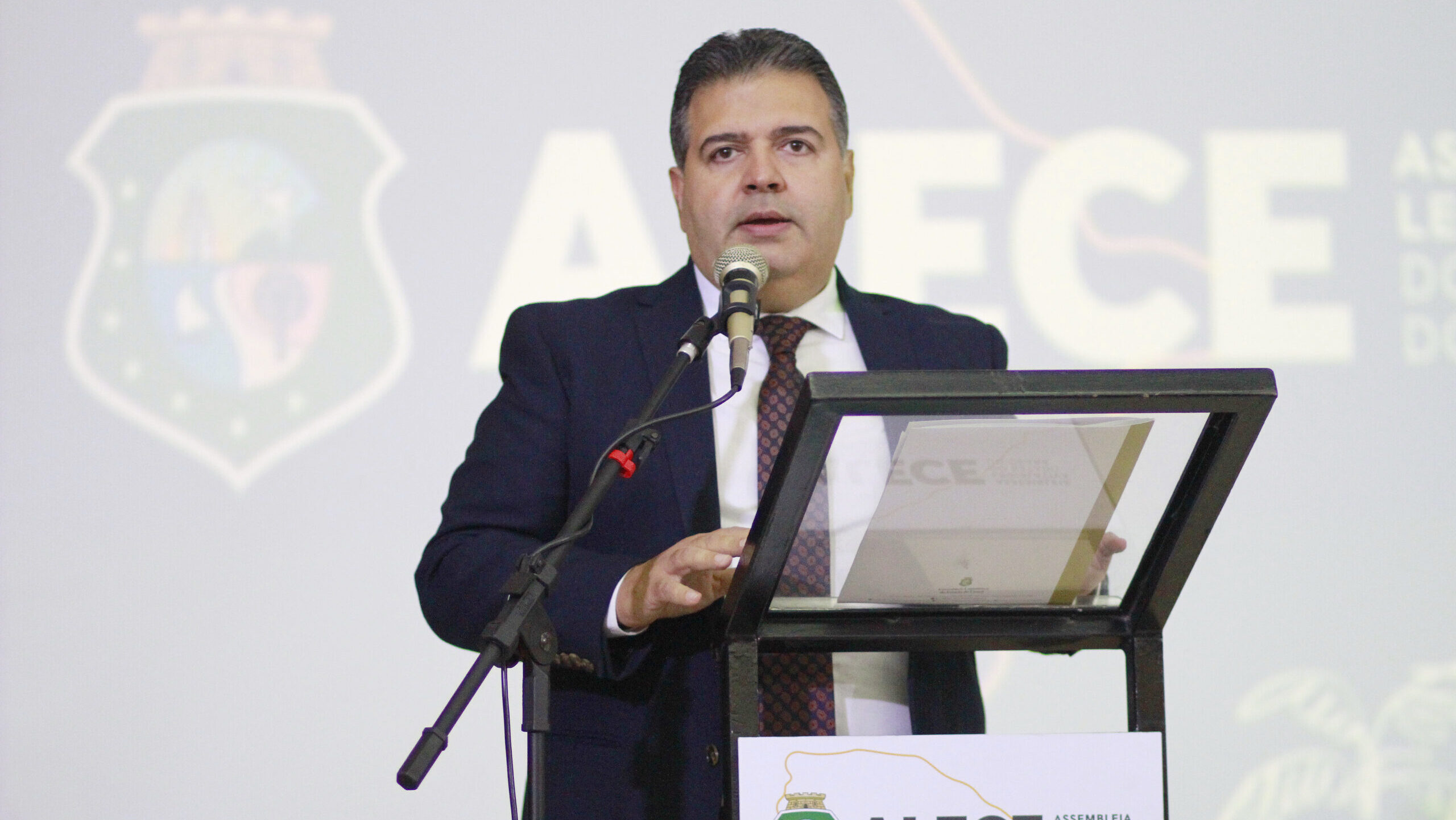 Deputado Felipe Mota deixa o União Progressista e fortalece PSDB