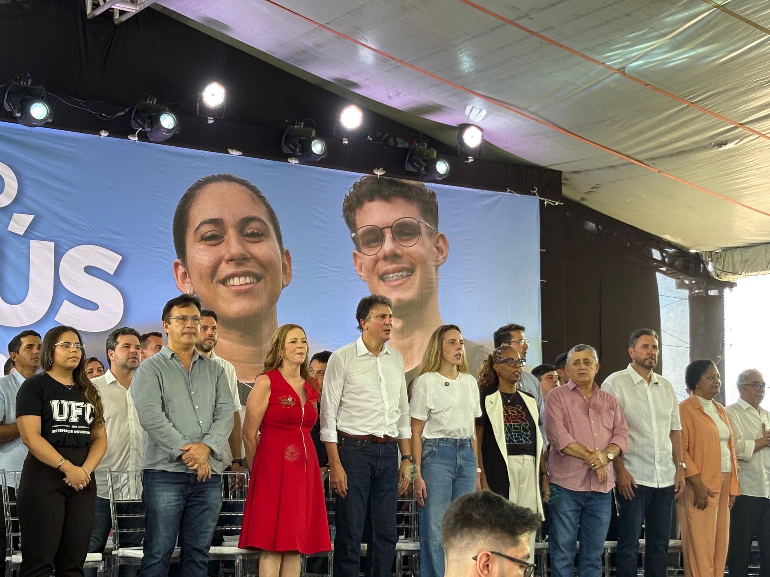 Camilo Santana inaugura novas estruturas na UFC de Crateús para educação