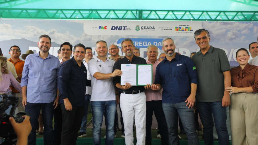 União e Governo do Ceará melhoram tráfego com BR-222 duplicada