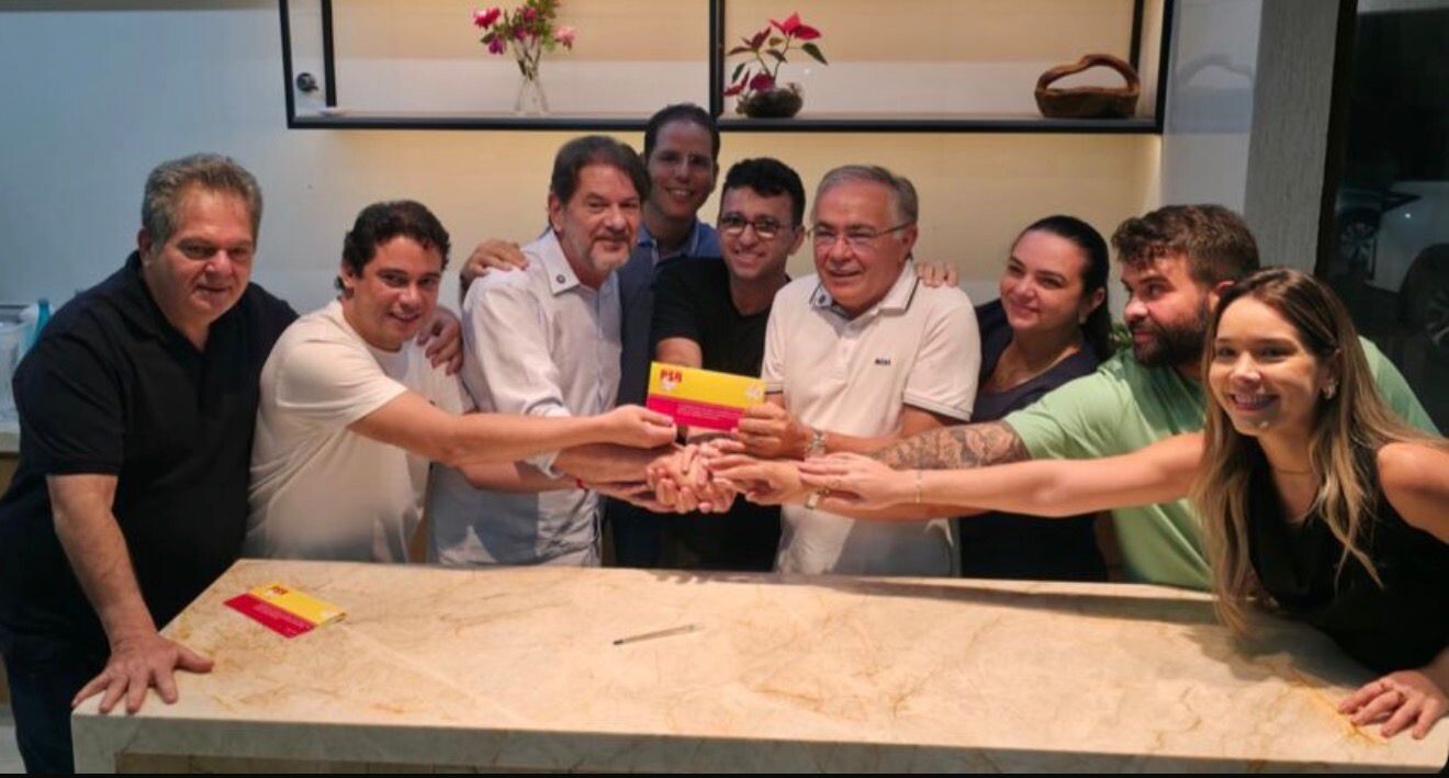 Antônio Martins se filia ao PSB e almeja vaga na Câmara