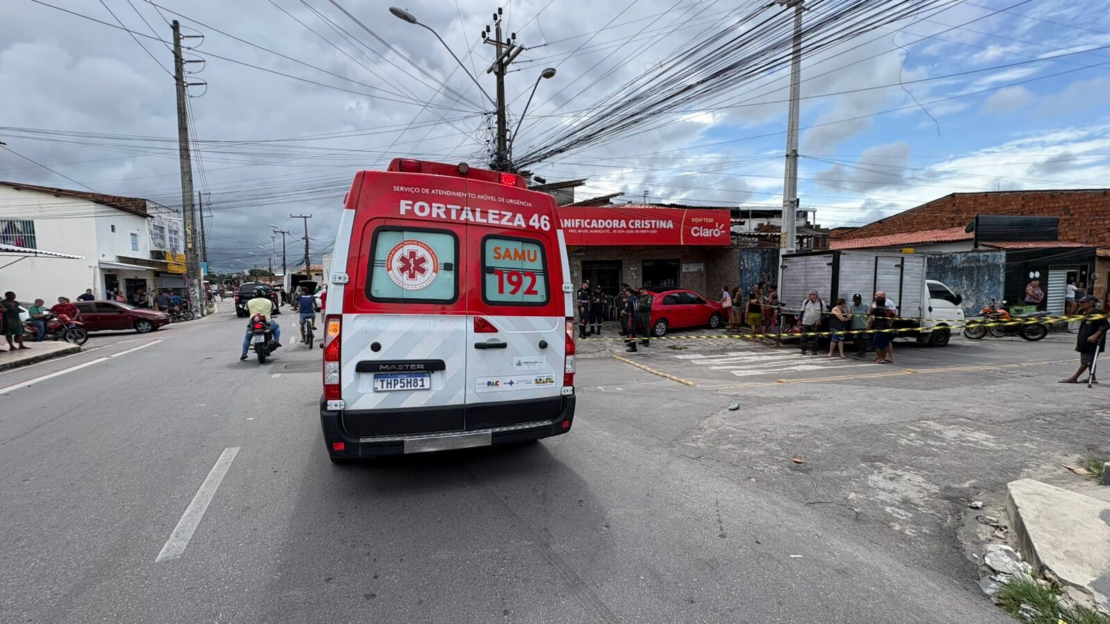 Mulher é morta e criança ferida em ataque a faca no Messejana
