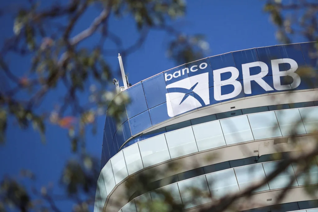 Leonardo Vasconcelos renuncia ao conselho fiscal do BRB e mais