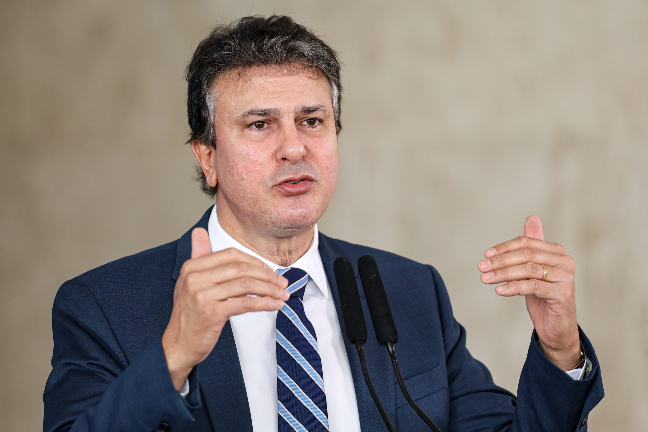 Camilo reforça apoio político para candidatura de Elmano em 2022