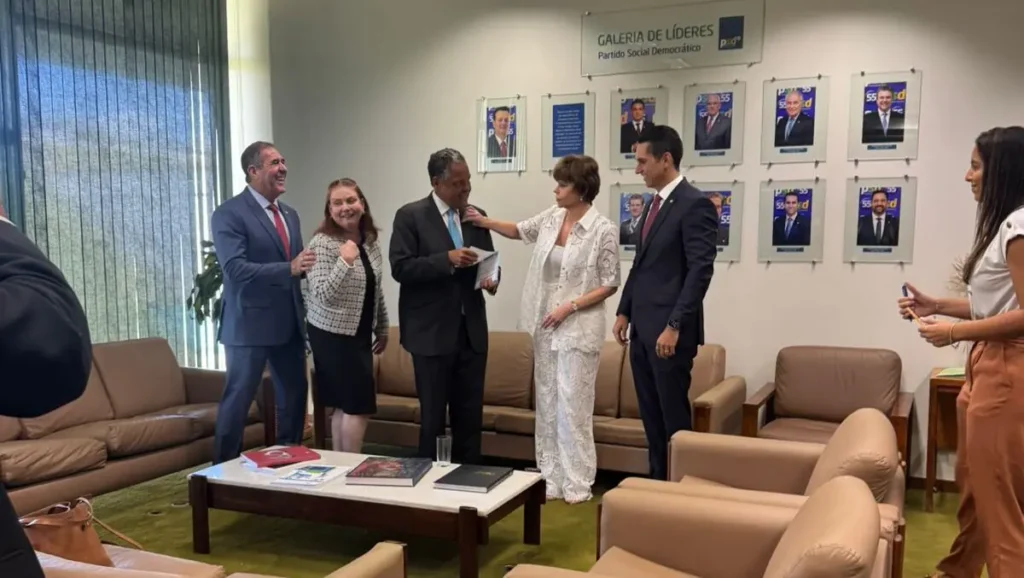 Fernanda Pessoa se filia ao PSD e mira novas conquistas políticas