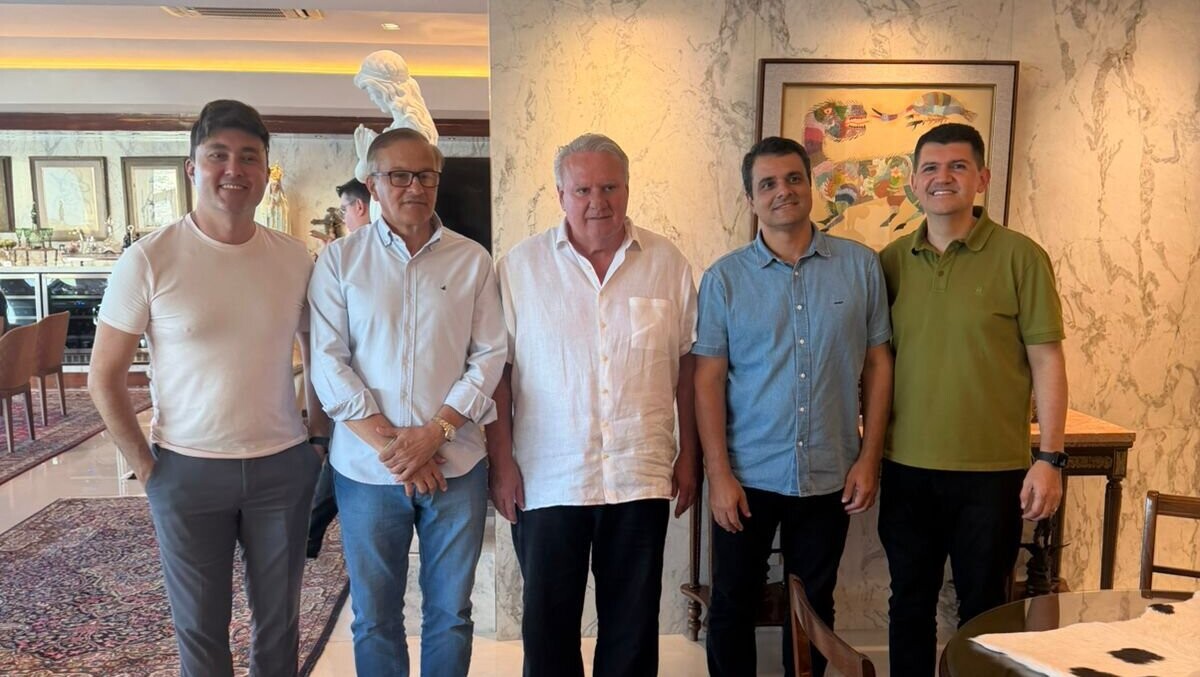 Giovanni Sampaio e Gardel Rolim se filiam ao Republicanos para mudança política