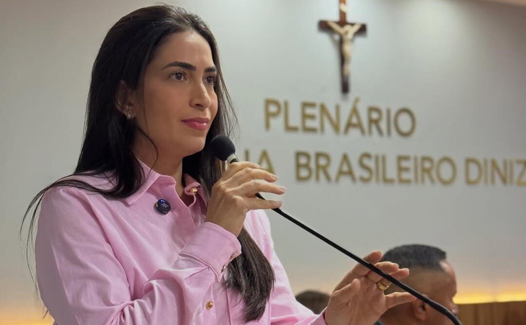 Laís Nunes permanece no PT e rejeita proposta de Cid Gomes