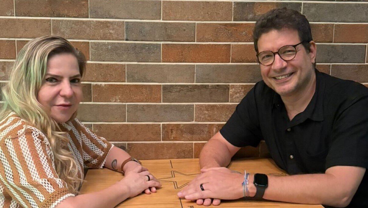 Luizianne Lins discute saída do PT e opções para futuro político