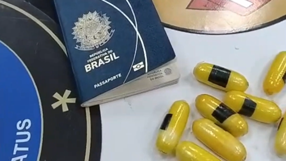 Três pessoas são presas no Aeroporto de Fortaleza com drogas