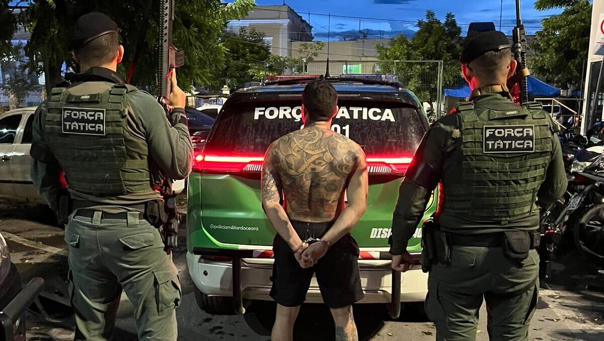 Matador de aluguel é preso ao tentar se esconder em caixa d’água