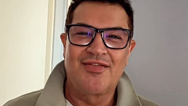 Beto Barbosa entra na trend e pede pagamento de cachê atrasado