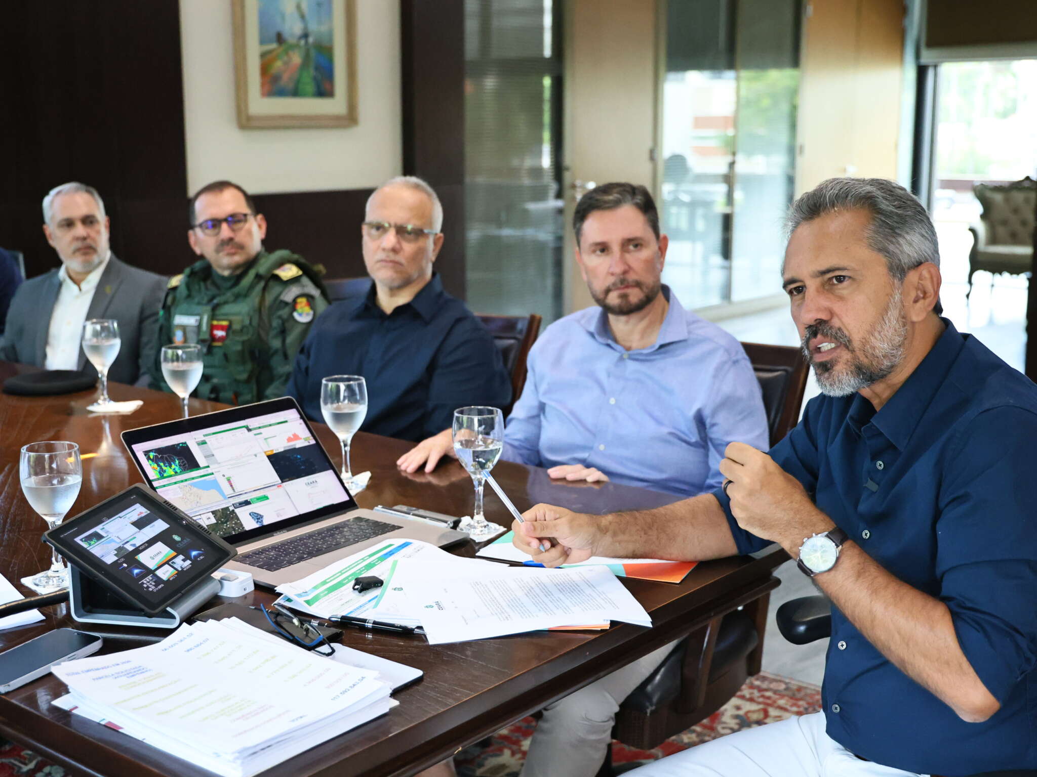 Governador Elmano divulga balanço da violência no Ceará em março