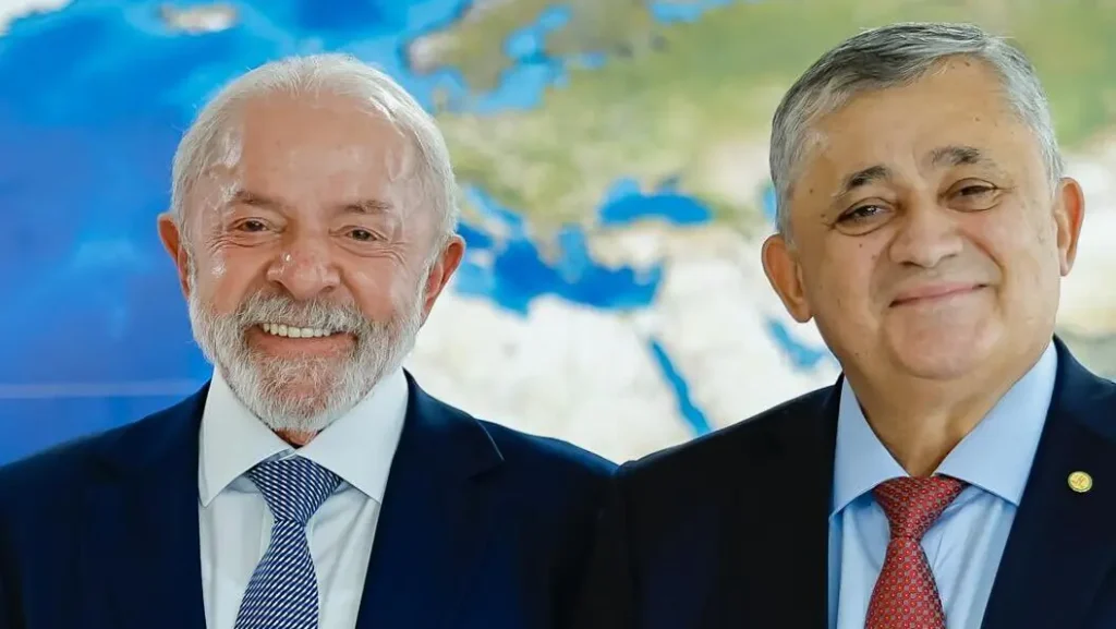 José Guimarães é empossado como novo ministro de Relações Institucionais para fortalecer parcerias estratégicas