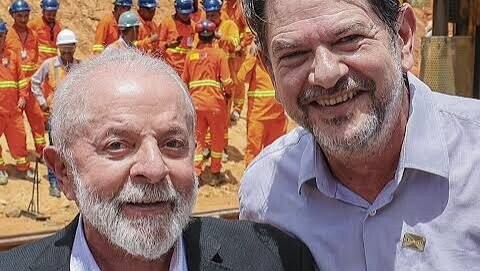 Lula começa a demitir aliados de Alcolumbre e busca mudanças estratégicas.