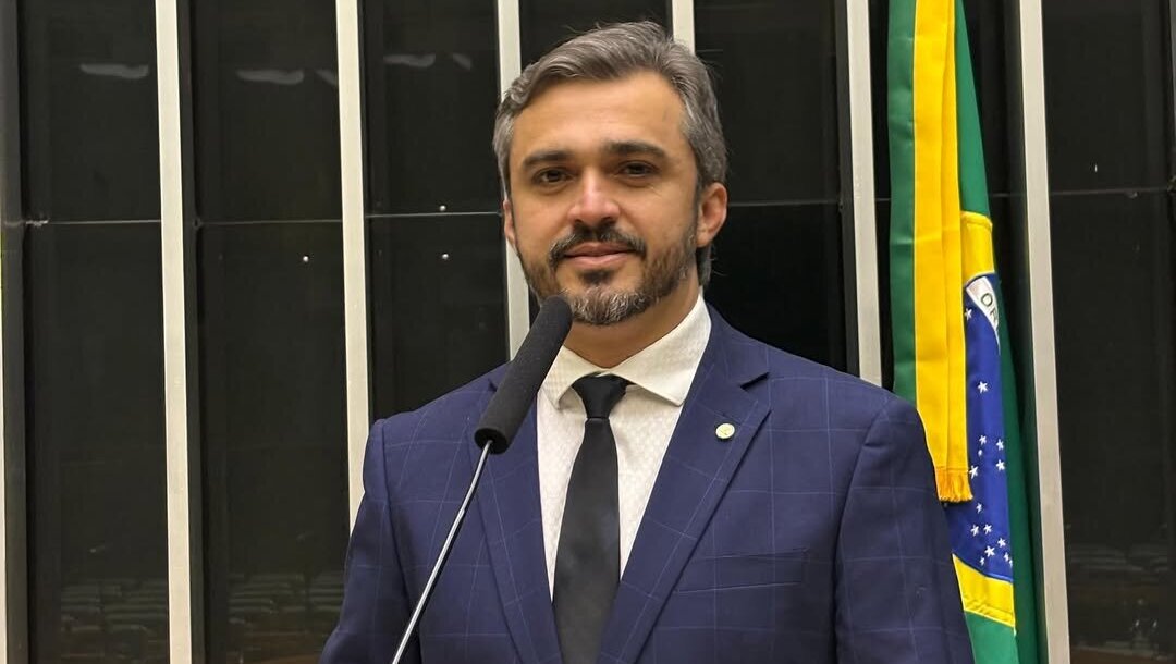 Nelinho Freitas anuncia saída do MDB e planos futuros