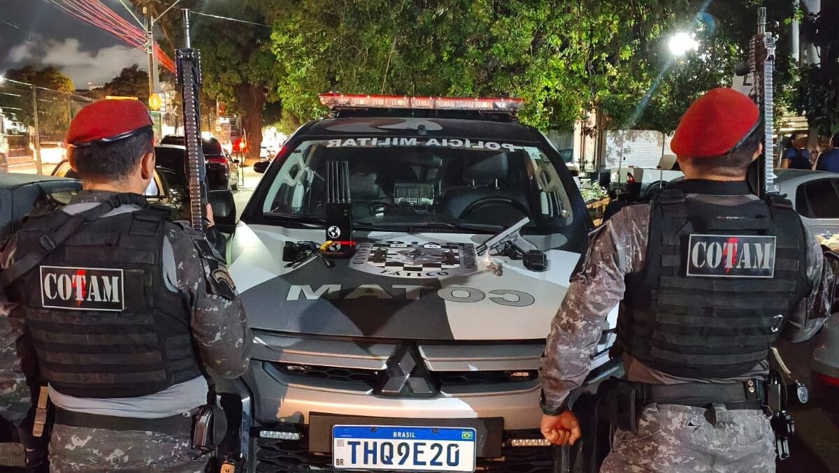 Veículo e arma de juiz furtados em shopping são recuperados
