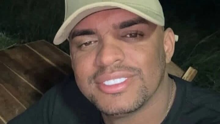 Homem é morto em loja em Itapipoca; filhotes são atingidos