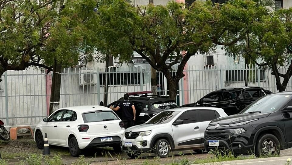 MPCE investiga supostas fraudes em contratos de Caucaia