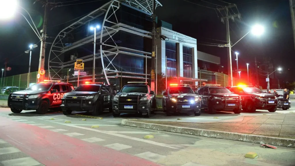 Polícia Civil desarticula grupo especializado em roubos de veículos