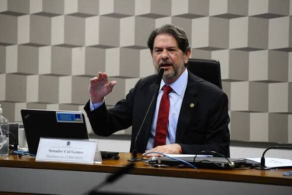 Cid lidera liberação de emendas de comissão para futuro no Senado