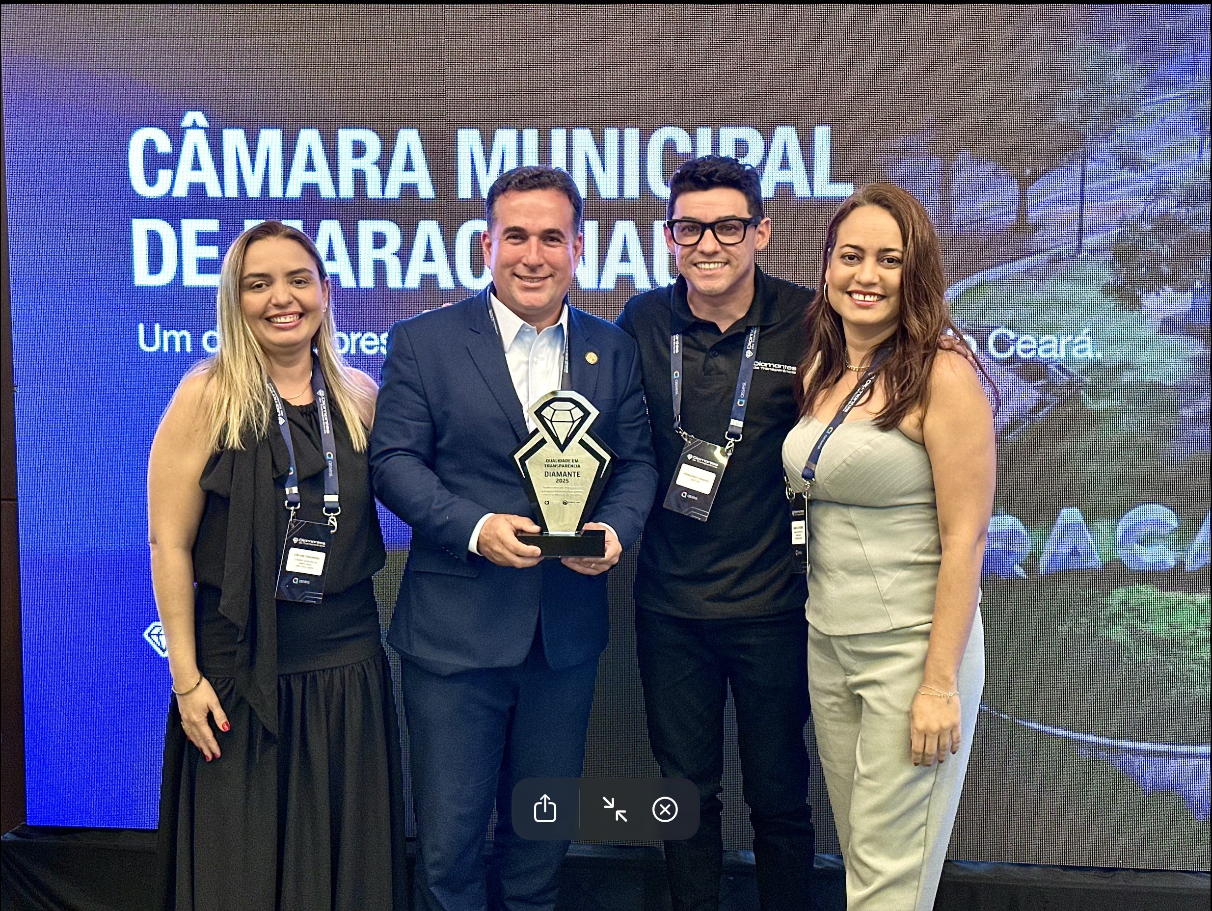 Presidente da Câmara de Maracanaú recebe prêmio Diamante da Transparência