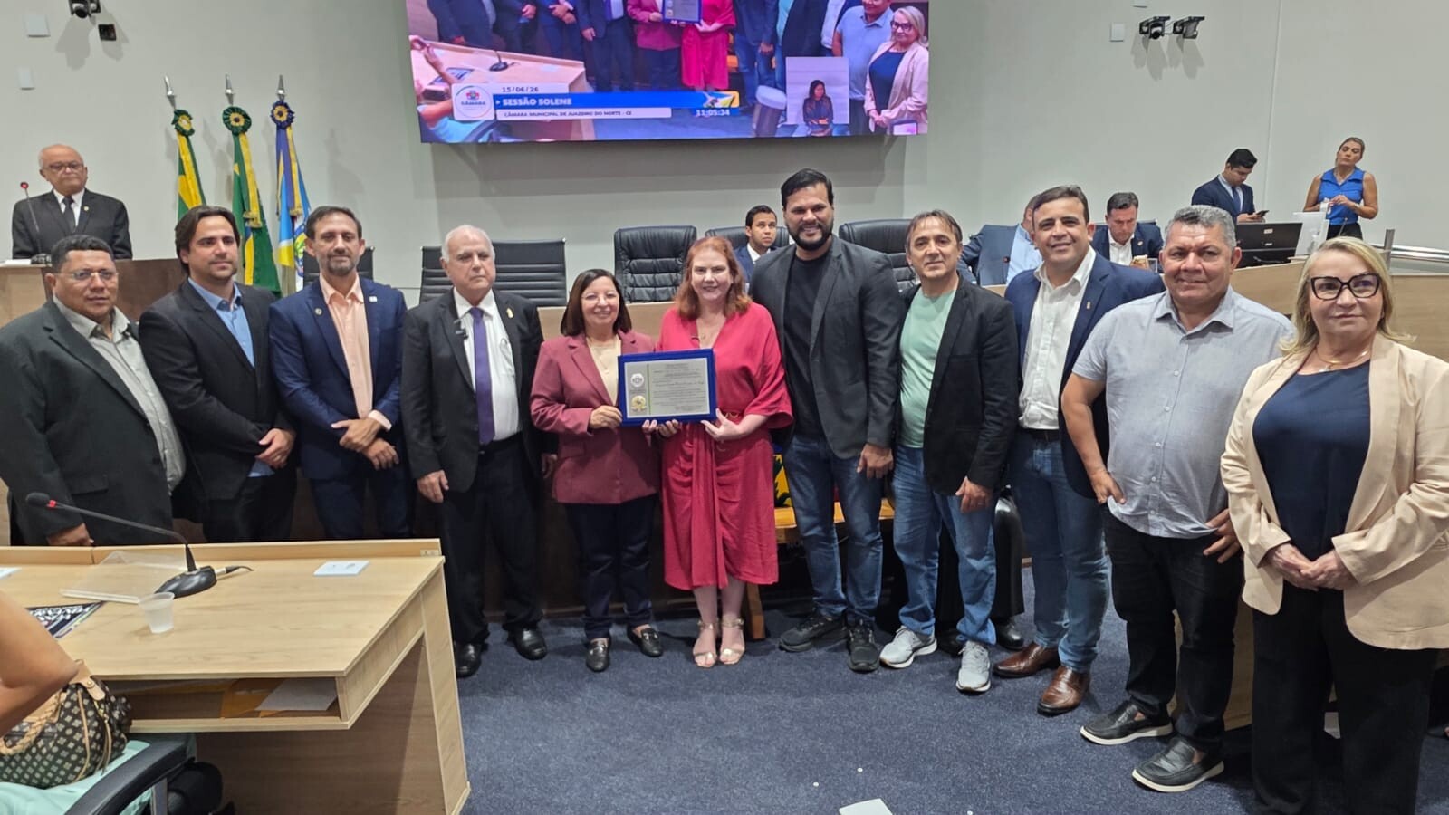 Deputada Fernanda Pessoa recebe Título de Cidadã Juazeirense em homenagem