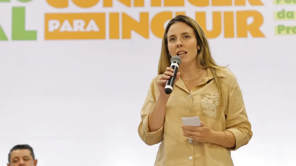 Jade rebate oposição e esclarece como solicitar medida protetiva online