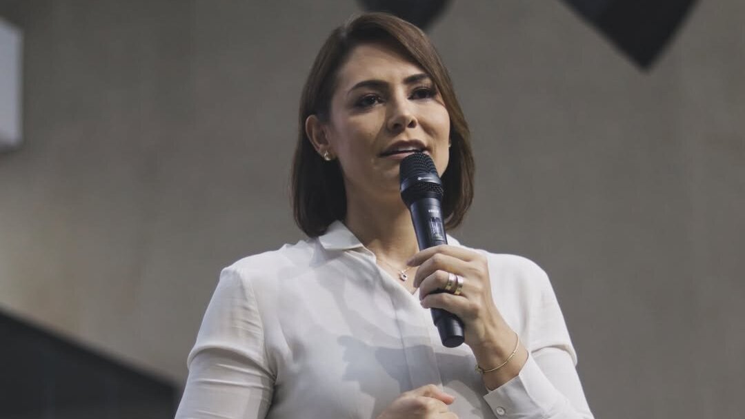 Michelle Bolsonaro impõe condições para apoiar Flávio ao Planalto