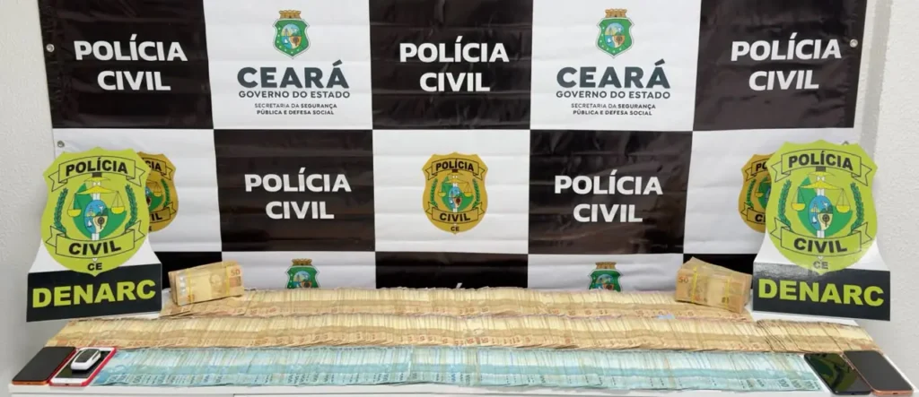 Dupla é presa com R$ 184 mil e caminhonete de luxo em Fortaleza
