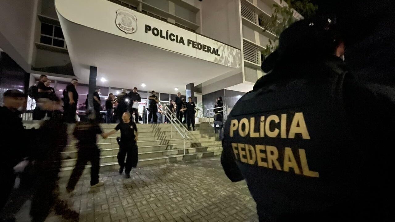 Banco do bispo Edir Macedo é alvo de operação da PF