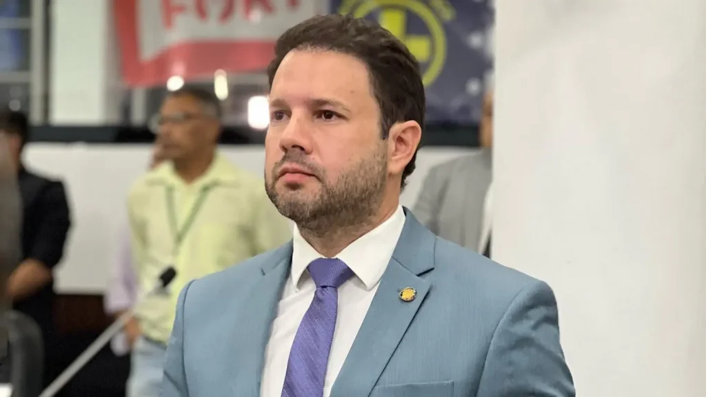 Vereadores de Fortaleza exaltam gestão de Léo Couto na CMFor