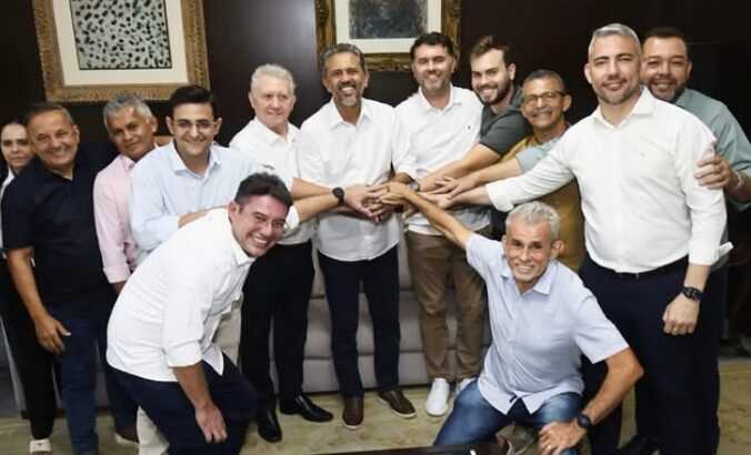 Elmano recebe Oscar Rodrigues e Moses Rodrigues para fortalecer Sobral