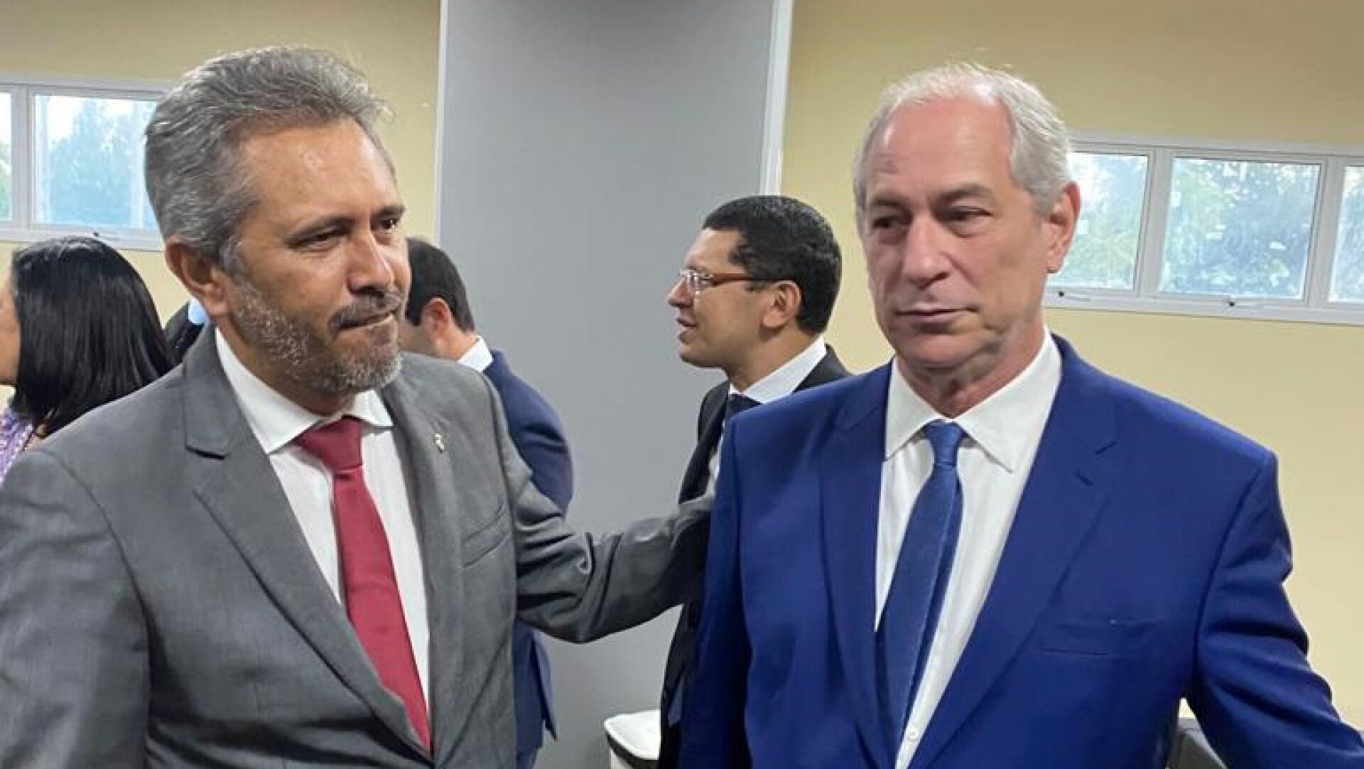 Elmano e Ciro destacam primeiro debate e trazem novidades para o Abolição