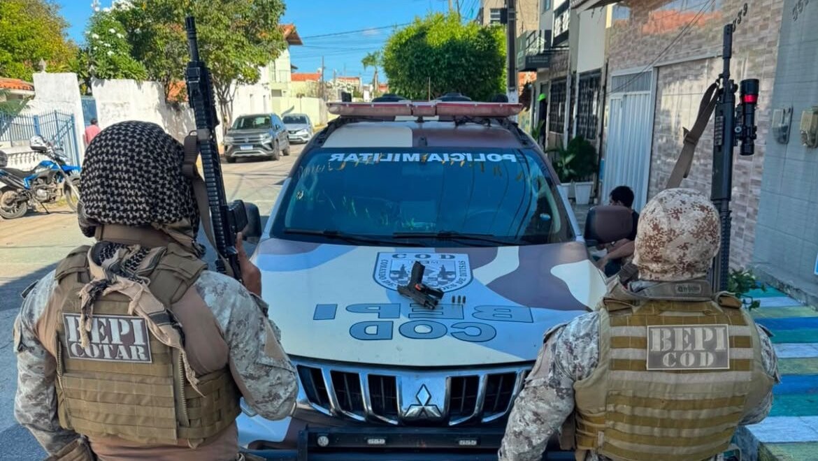 Dois morrem em confronto com a PM em Fortim e arma é apreendida