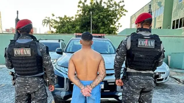 Homem é preso com duas pistolas após tiroteio no Conj. Palmeiras