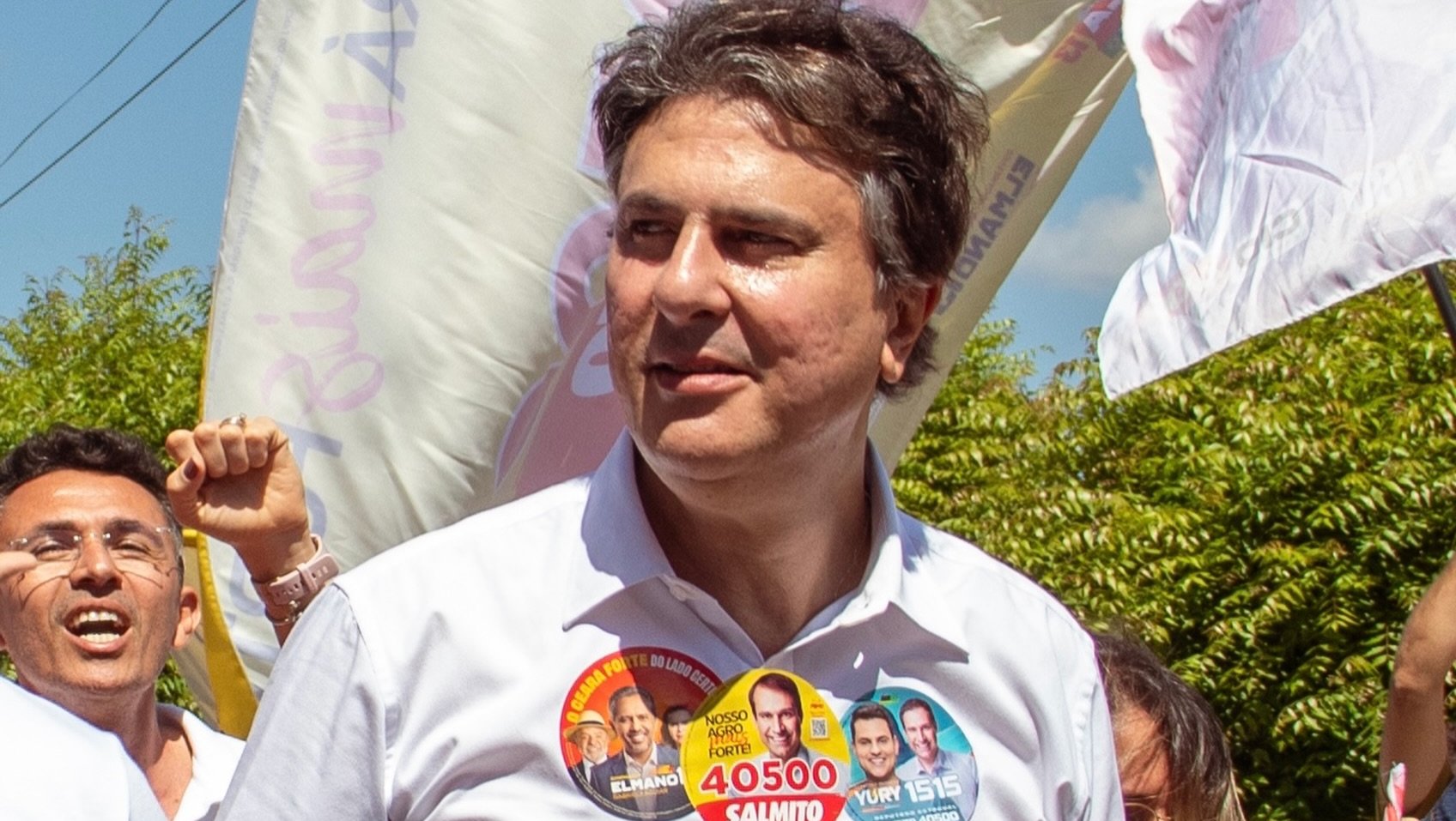 Camilo Santana entra na coordenação central da campanha de Lula
