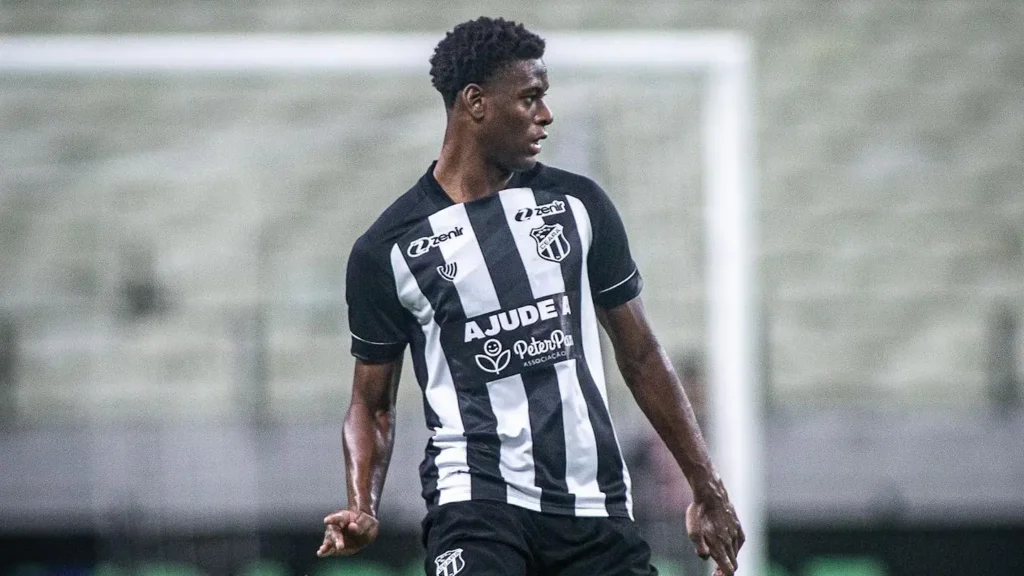 Zagueiro formado no Ceará, Jonathan Jesus, é convocado para amistosos